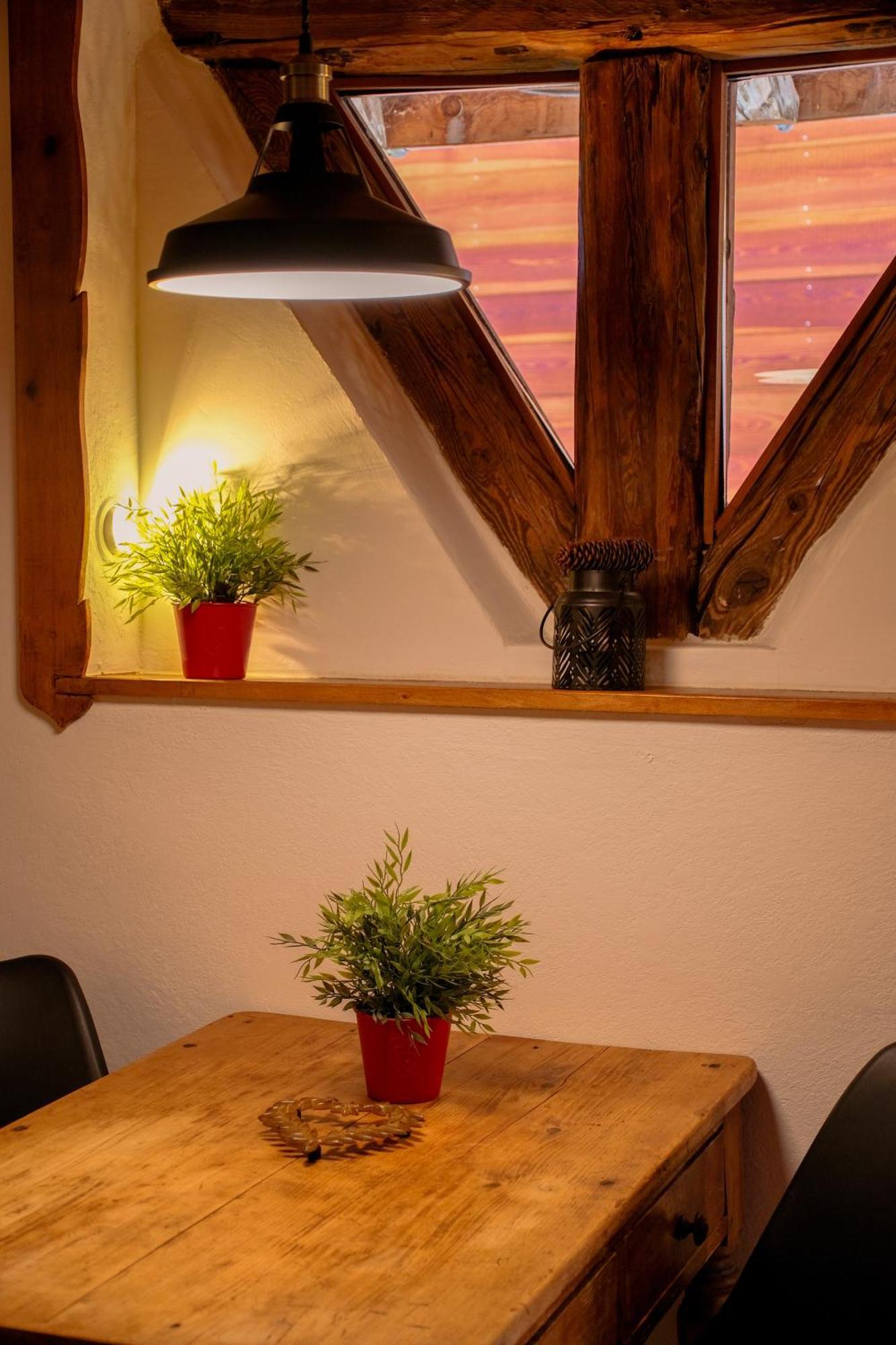 Le Cerf De La Lune Apartment *